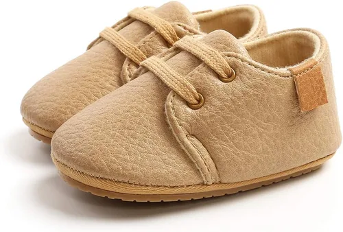 Vista 6 de SOFMUO Zapatos deportivos de cuero con cordones para bebés, niños y niñas, suela de goma suave, mocasines Oxford para recién nacidos
