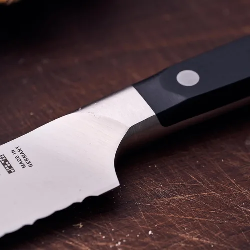 Vista 5 de ZWILLING J.A. Henckels Z15 - Cuchillo para pan, acero inoxidable, 9 pulgadas