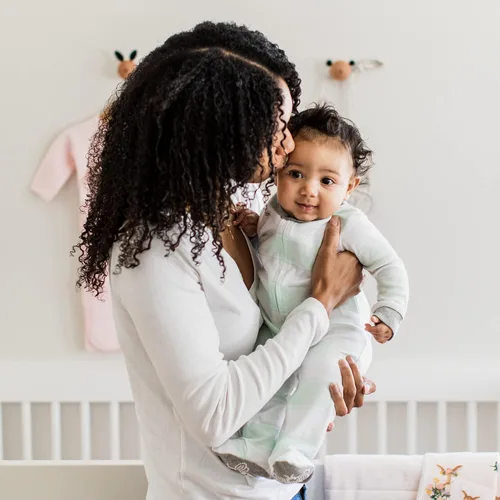 Vista 3 de Burts Bees Baby - Pijama de una pieza enterizo de bebé de 100 algodón orgánico con cremallera frontal para dormir