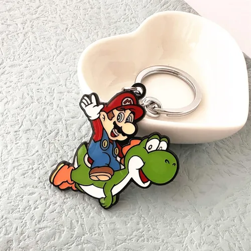 Vista 4 de NBCNWQQ Supr Mario - Llavero de metal para cosplay de anime, Yosh, Pricss, melocotón, regalo para hombres y mujeres
