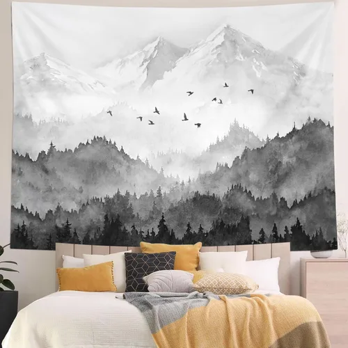 Vista 2 de kampdream Tapiz de bosque de montaña, tapiz de pared con diseño de árbol blanco y negro brumoso, paisaje de acuarela, tapiz de paisaje natural
