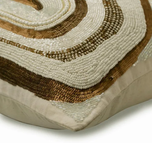 Vista 82 de The HomeCentric Fundas de almohada lumbares doradas de 12 x 14 pulgadas (11.8 x 13.8 in), de piel sintética, con diseño de animales, estilo moderno