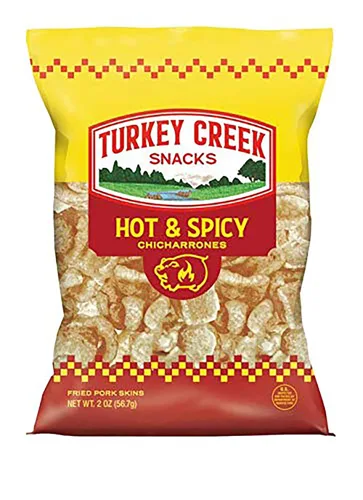 Vista 2 de Turkey Creek - Las mejores pieles de cerdo fritas de Estados Unidos, ofrece un paquete recto de 12 bolsas de sus cortezas de cerdo calientes. Estos