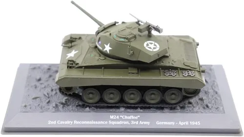 Vista 2 de Motor city classics Tanque ligero M24 Chaffee - 2º Escuadrón de Reconocimiento de Caballería, Alemania, 1945 (escala 1:43)