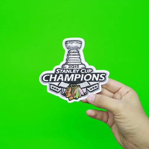 Vista 3 de 2015 Stanley Cup Champions Jersey parche chicagp Blackhawks