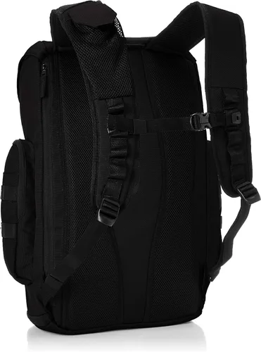 Vista 2 de Oakley Mochila urbana, paquete Ruck para hombres y mujeres, Blackout, talla única , Mochila Urban Ruck para hombre y mujer