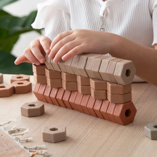 Vista 8 de Guidecraft Little Pavers - 60 pc. Set: Juego de constructores de bloques para construcción y apilamiento