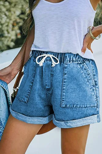 Vista 2 de NEYOUQE Pantalones cortos de mezclilla de moda casual para mujer, cintura alta, rasgados, pantalones cortos con cordón elástico en la cintura 2025