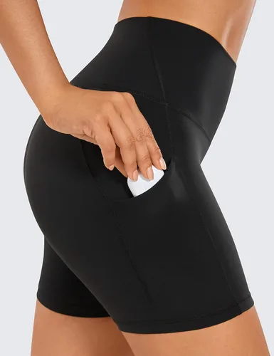 Vista 4 de CRZ YOGA Butterluxe - Pantalones cortos de ciclismo para mujer con bolsillos de 3, 5 y 8 pulgadas, cintura alta, para voleibol, entrenamiento