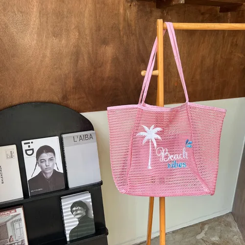 Vista 7 de ukia Bolsa de playa de malla, bolsas de playa de gran capacidad para mujer, bolsa de playa plegable con bolsillo con cremallera