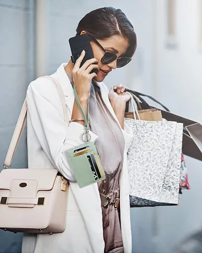 Vista 4 de BOSTANTEN Tarjetero para tarjetas de crédito para mujer, billetera de piel RFID, pequeña cartera delgada con llavero con ventana de identificación