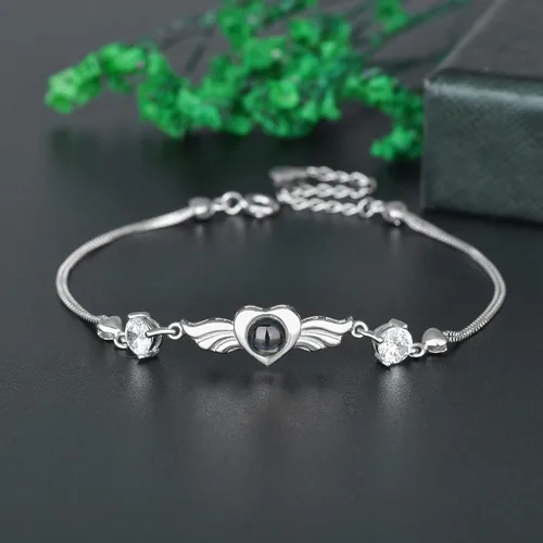 Vista 21 de Godchoices Pulsera de fotos personalizada, pulsera de proyección de fotos con imagen en el interior, collar con texto en inglés "I Love You