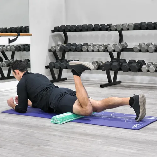 Vista 7 de OPTP Pro Foam Roller - Medio Verde 36" x 3" Standard density foam roller for physical therapy, Pilates, yoga foam roll exercises, and muscle