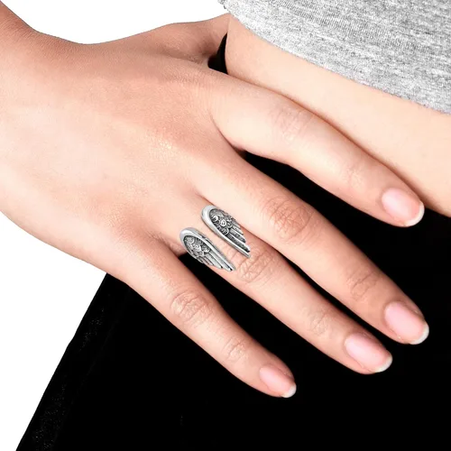 Vista 6 de Anillo de plata de ley 925 con diseño de alas de ángel