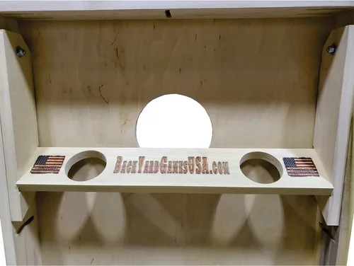 Vista 2 de Serie American Flag – Tablas de cornhole prémium con portavasos y un asa, incluye 2 tablas de cornhole regulables de 4 x 2 pies con madera