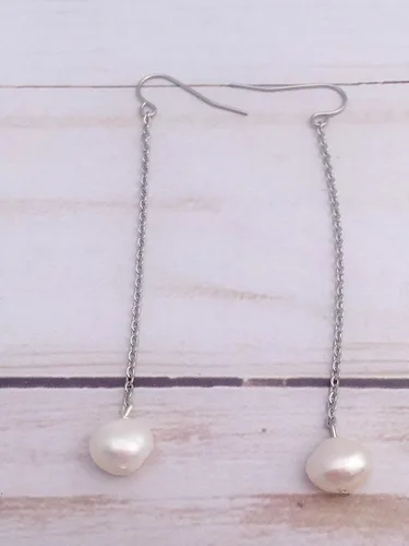 Vista 4 de Silver Chain and Freshwater Pearl Earrings