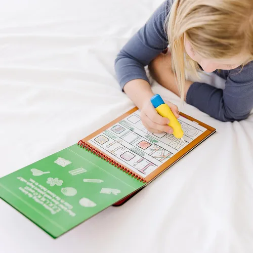 Vista 6 de Melissa & Doug Water Wow, libro de actividades, alfabeto, libro de actividades Water Wow - alfabeto