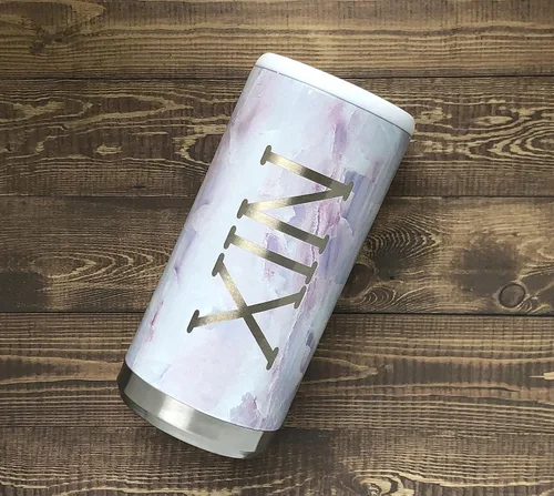 Vista 6 de Enfriador de latas delgado personalizado de acero inoxidable, enfriador de latas delgadas grabado con láser, funda de acero inoxidable de 12 onzas