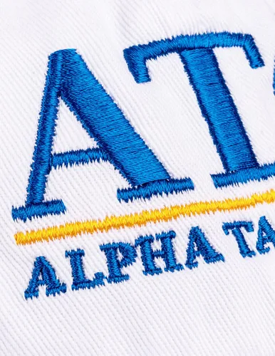Vista 6 de Ann Arbor T-shirt Co. Gorra clásica de béisbol de línea colegiada de Fraternidad