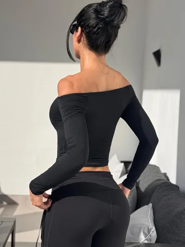 Vista 3 de YEOREO Sophie - Camisetas básicas de manga larga con hombros descubiertos para mujer, con doble forro, para salir Y2K Negro