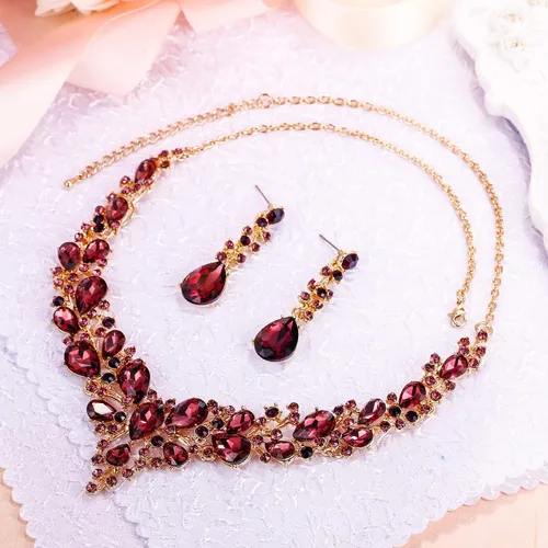 Vista 4 de BriLove Juego de Collar y Aretes Colgantes con Cristales Austríacos para Mujer, Diseño de Lágrimas en Racimo, Collar de Declaración para Boda y Novia
