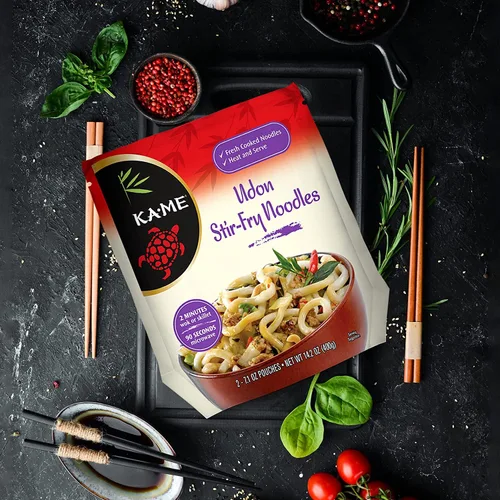 Vista 2 de KA-ME Udon (fideos gruesos japoneses) – Auténtica fibra japonesa – Fideos versátiles a base de trigo para salteados, ensaladas, sopas y más