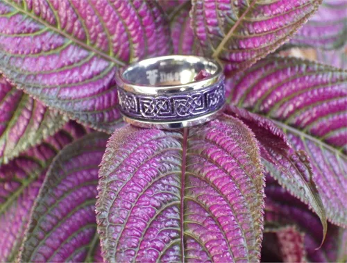 Vista 5 de Anillo giratorio celta real de acero inoxidable majestuoso vikingo antiansiedad tallas 5-17 para mujeres y hombres