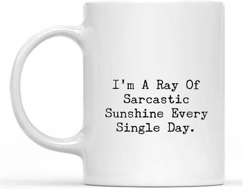 Vista 372 de Taza inspiradora y sarcasmo con texto en inglés "A Truly Great Doctor is Hard to Fond", regalos inspiradores y sarcasmo para hombres y mujeres