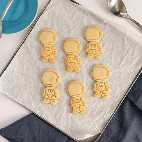 Vista 4 de Cortador de galletas astronauta, 1 pieza - Bakerlogy