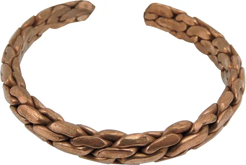 Vista 4 de Pulsera medicinal tibetana de cobre hecha a mano en Nepal