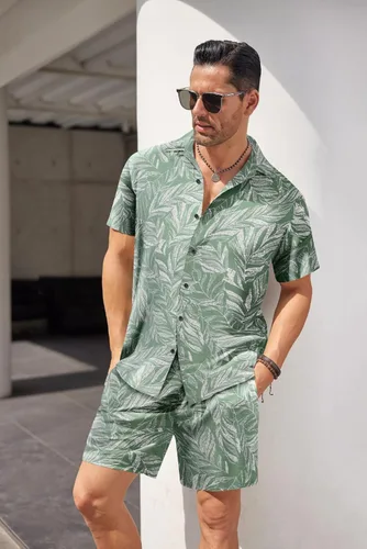 Vista 3 de COOFANDY Conjunto de camisa hawaiana y pantalón corto para hombre, traje de playa de 2 piezas con sombreros de pescador