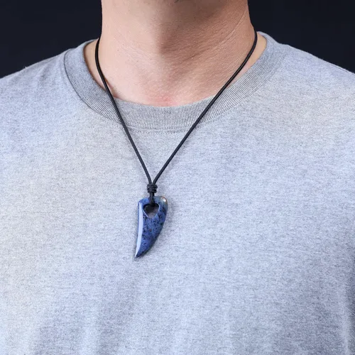 Vista 2 de COAI Collar de diente de lobo con colgante de piedra de amuleto para hombre y mujer