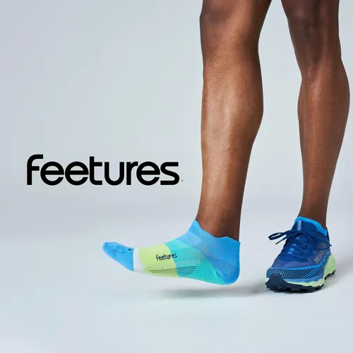Vista 7 de Feetures Elite - Calcetines tobilleros ultraligeros que no se muestran - Calcetines deportivos con compresión dirigida Azul Ártico (1 par)