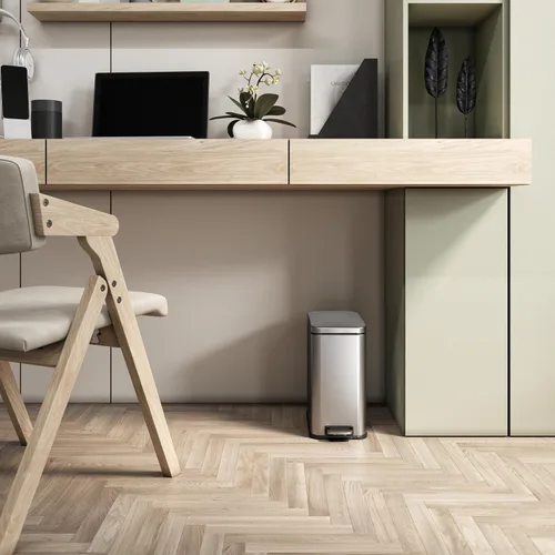 Vista 5 de iTouchless - Cubo de basura de 3 galones para baño con tapa y desodorante Plata cepillada