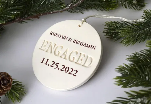 Vista 5 de Engagement Ornament - Personalized With Names and Date - Engagement Gift or Christmas Gift, Custom Christmas Engaged Ornament