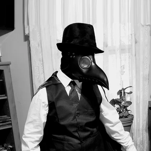 Vista 6 de PartyHop Máscara facial de piel sintética negra para médico máscara facial de gas Steampunk de nariz larga de Halloween disfraz de fiesta para niños