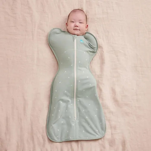 Vista 2 de Love to Dream Swaddle Up 2-in-1 Transition Bag 1.0 TOG, 8-13 lbs, Olive Big Sky Charcoal