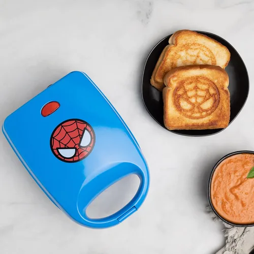 Vista 12 de Uncanny Brands Disney Lilo and Stitch Sandwichera Individual - Pequeño Electrodoméstico de Cocina