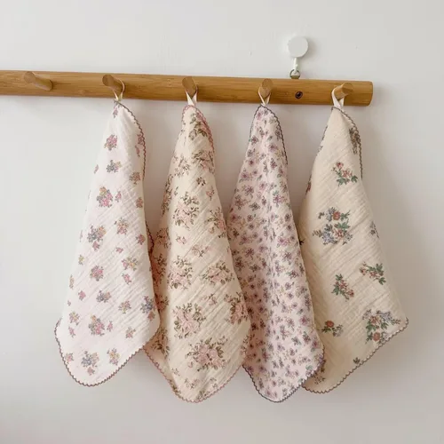 Vista 15 de BuLuTu - Paños de limpieza reutilizables 100% algodón muselina para cocina, 4 unidades, paños de cocina con estampado floral dulce, paños de esponja