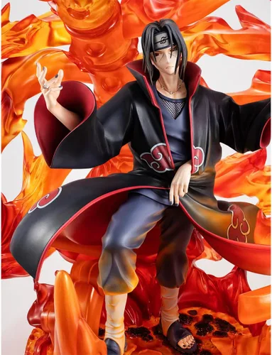 Vista 2 de MEGAHOUSE CORPORACIÓN Preciosa GEM SER Naruto Itachi Uchiha SUSANO PVC FIG