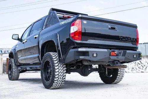 Vista 3 de Rough Country Parachoques LED Trasero de Servicio Pesado para Toyota Tundra 2014-2021 - 10778