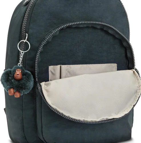 Vista 33 de Kipling Mochila pequeña Seoul para mujer, duradera, correas acolchadas para el hombro con funda para tableta, bolsa, Firma Emb, Mochila para tableta