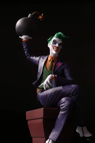 Vista 3 de DC Collectibles Batman Rogues Gallery: Estatua de varias partes del Joker
