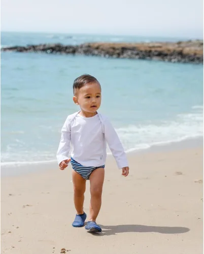 Vista 4 de i play. by green sprouts - Calcetines de agua unisex para niños