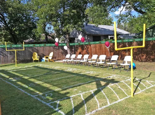 Vista 5 de Cartel de fiesta de fútbol 8 pulgadas de alto x 25 pies de largo Decoración de cinta de pancarta de fútbol Cinta de plástico para la hora