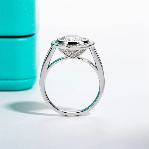Vista 5 de Raivari Anillos de compromiso de moissanita, 3.5 quilates con bisel redondo creado en laboratorio de plata de ley chapada en oro blanco de 14