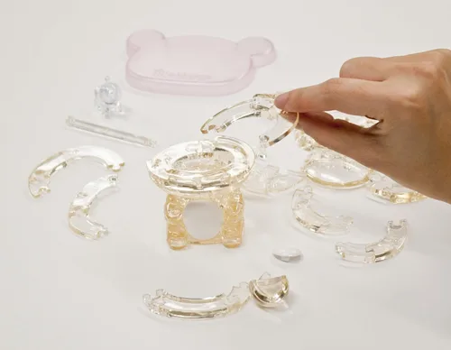 Vista 2 de Beverly Rompecabezas de cristal 3D - Korilakkuma (37 piezas)