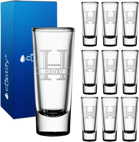 Vista 30 de Vaso de chupito personalizado con fondo negro personalizado de 2 oz, vasos de chupito cordiales con inicial y nombre en script dividido
