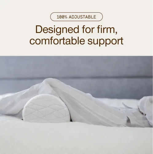 Vista 2 de Coop Home Goods Almohada de apoyo ajustable de cuatro posiciones, forma de media luna con relleno, almohada de rodilla de espuma viscoelástica