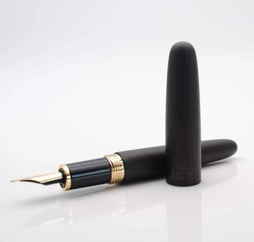 Vista 6 de Jinhao 9056 - Pluma estilográfica de madera natural hecha a mano (madera de ébano, plumín medio de 0.7mm)